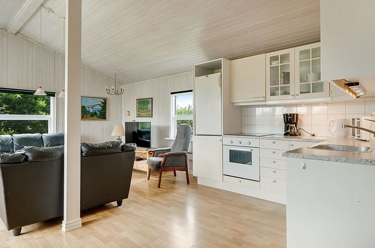 Vakantiehuis "Claudine" - 700m from the sea