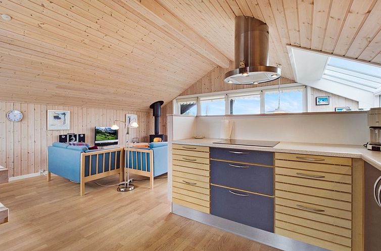 Vakantiehuis "Viktorija" - 800m from the sea