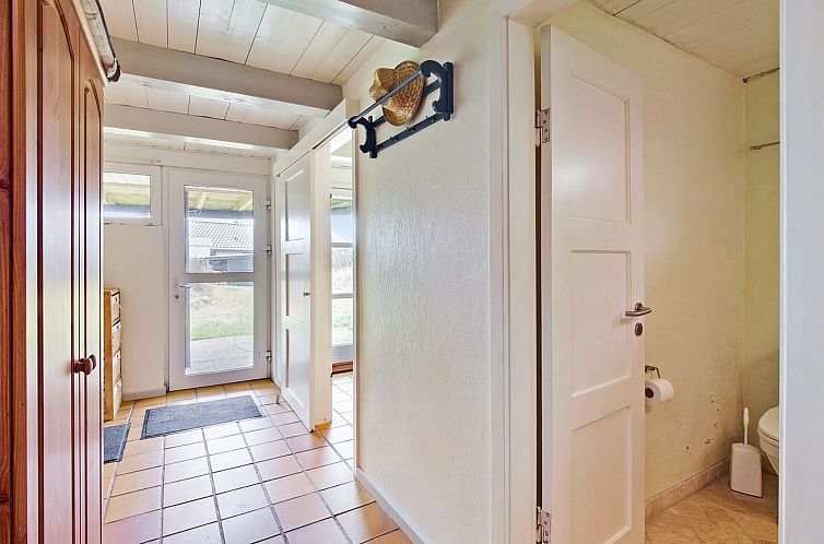 Vakantiehuis "Viktorija" - 800m from the sea