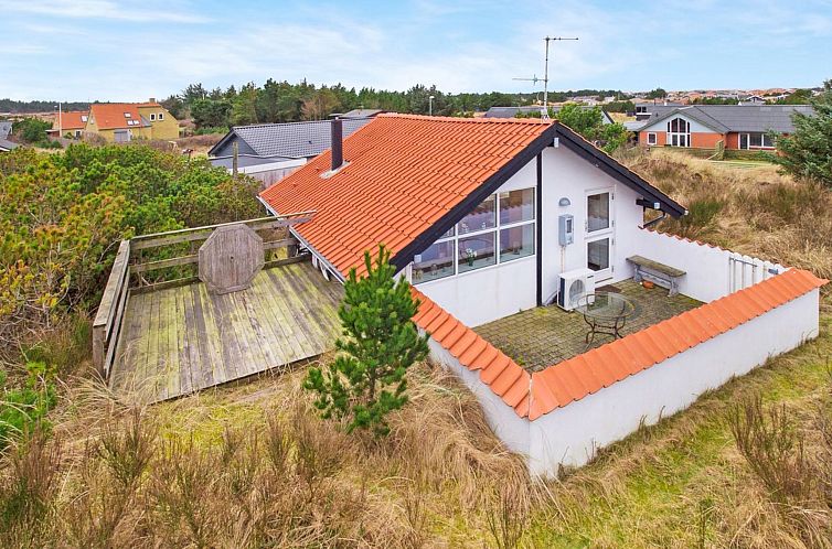 Vakantiehuis "Viktorija" - 800m from the sea