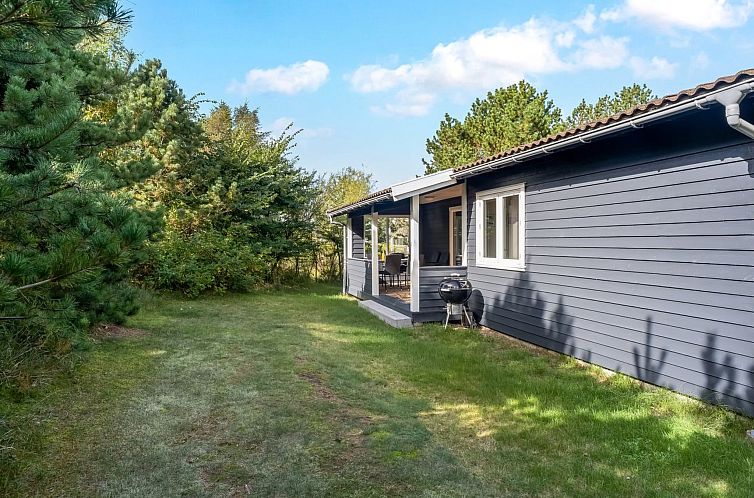 Vakantiehuis "Lökea" - 800m from the sea