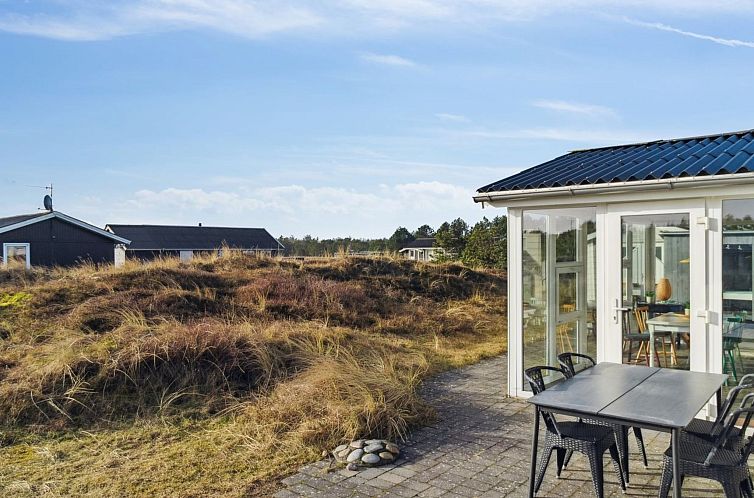 Vakantiehuis "Avelin" - 800m from the sea