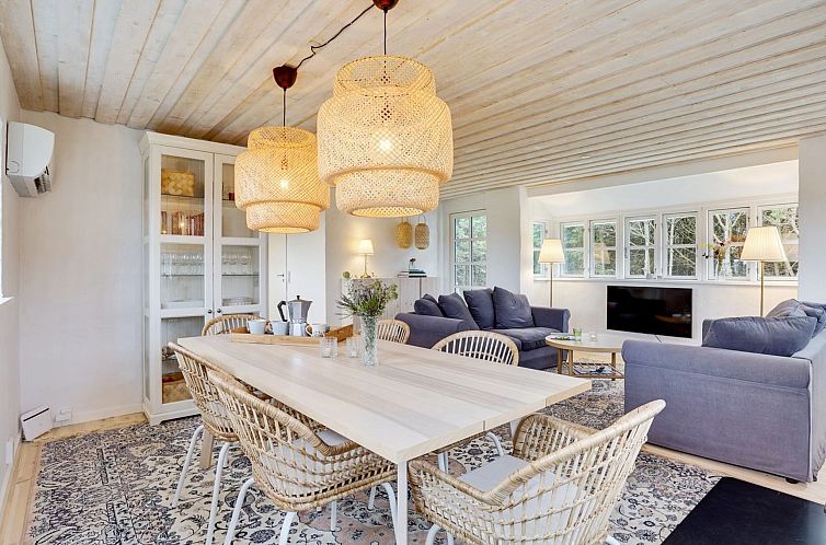 Vakantiehuis "Meindor" - 350m from the sea