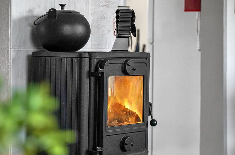 Vakantiehuis "Thilla" - 100m from the sea