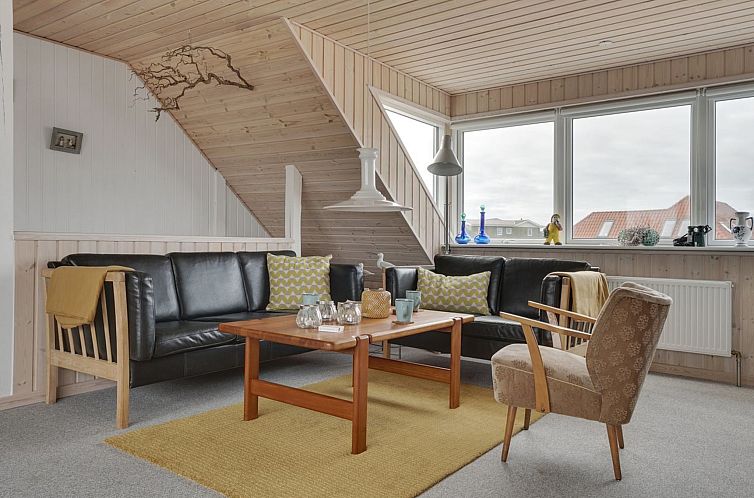 Vakantiehuis "Thilla" - 100m from the sea