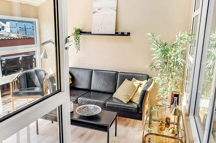 Vakantiehuis "Jenvold" - 600m from the sea