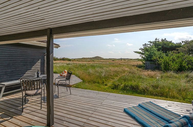 Vakantiehuis "Vuokko" - 400m from the sea