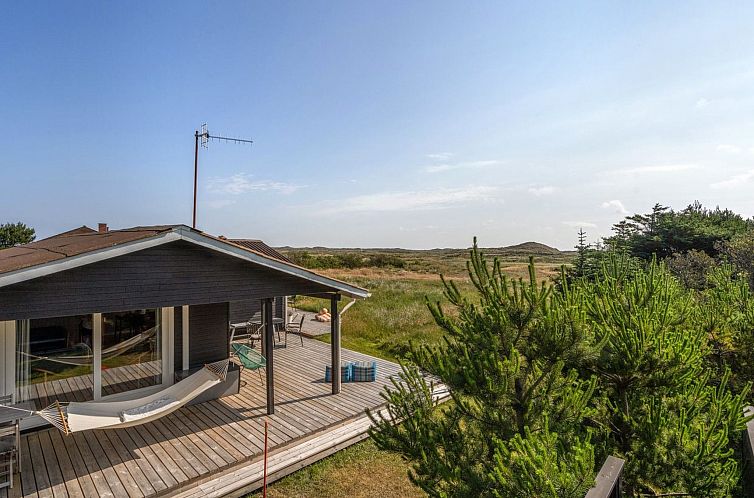 Vakantiehuis "Vuokko" - 400m from the sea