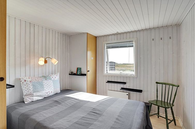 Vakantiehuis "Vuokko" - 400m from the sea