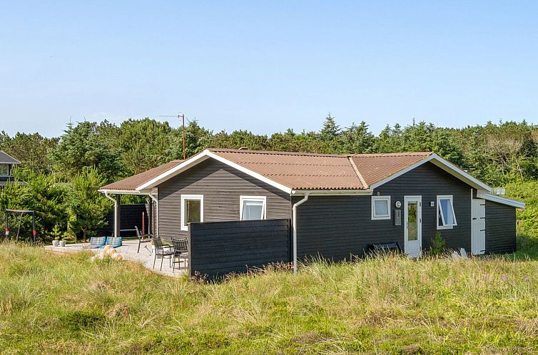 Vakantiehuis "Vuokko" - 400m from the sea