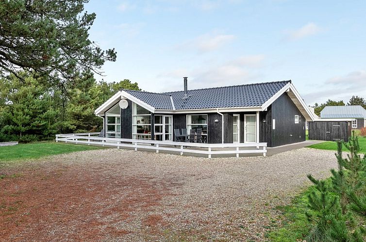 Vakantiehuis "Nani" - 900m from the sea