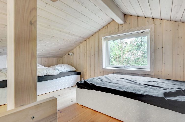 Vakantiehuis "Nani" - 900m from the sea