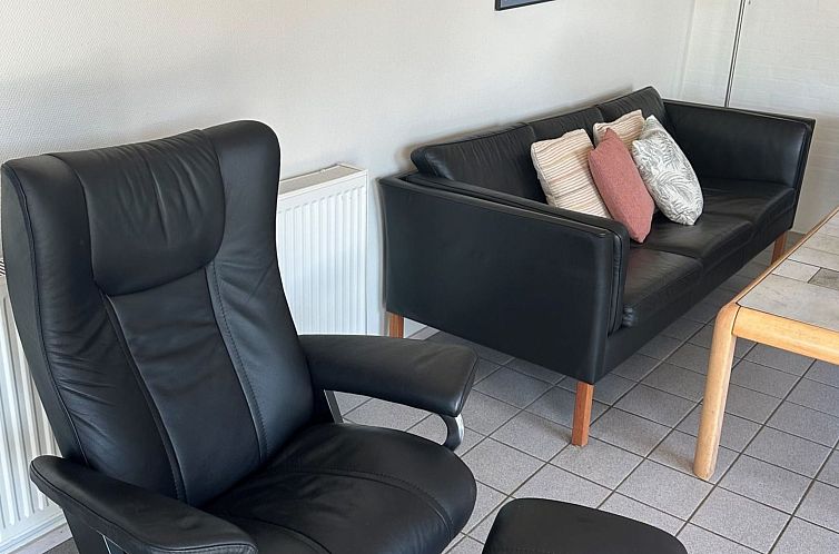 Vakantiehuis "Zoya" - 900m from the sea