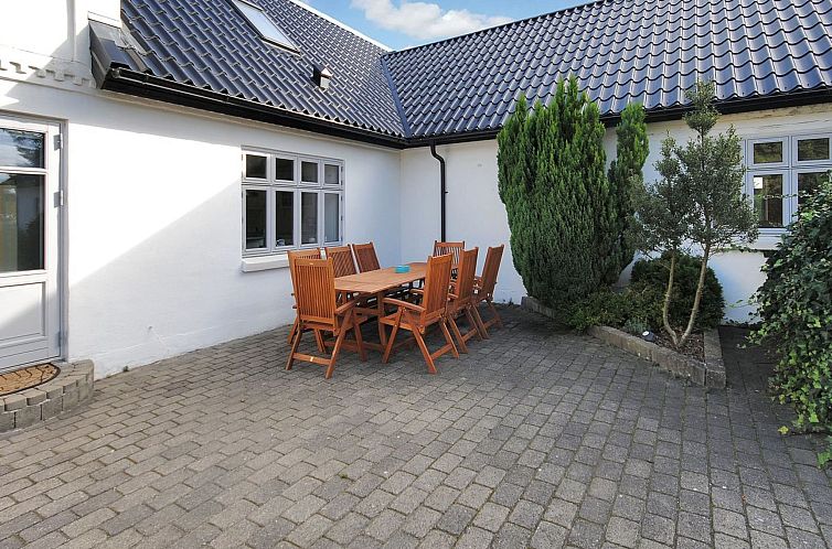 Vakantiehuis "Sophia" - 8km from the sea