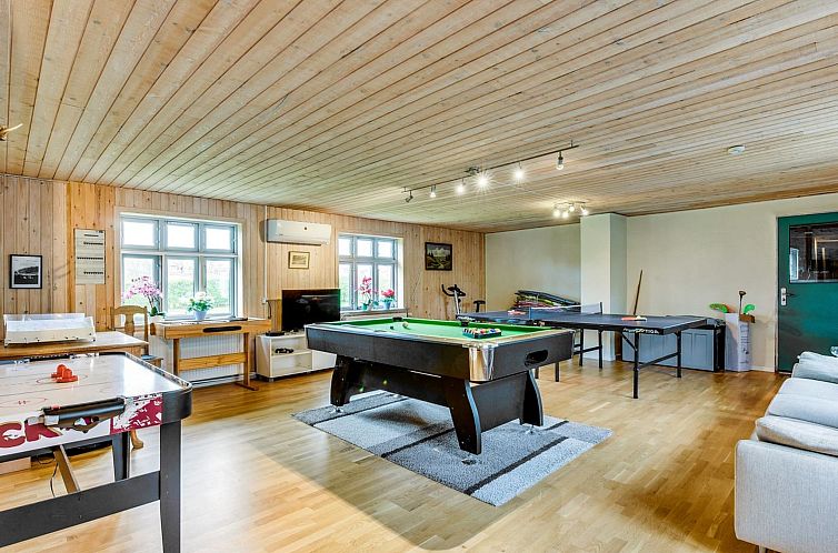 Vakantiehuis "Sophia" - 8km from the sea