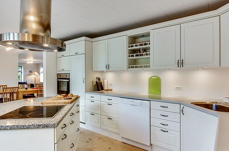 Vakantiehuis "Sophia" - 8km from the sea