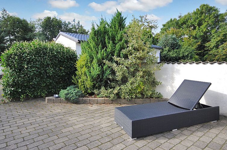 Vakantiehuis "Sophia" - 8km from the sea