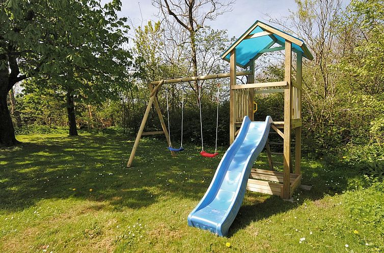 Vakantiehuis "Sophia" - 8km from the sea