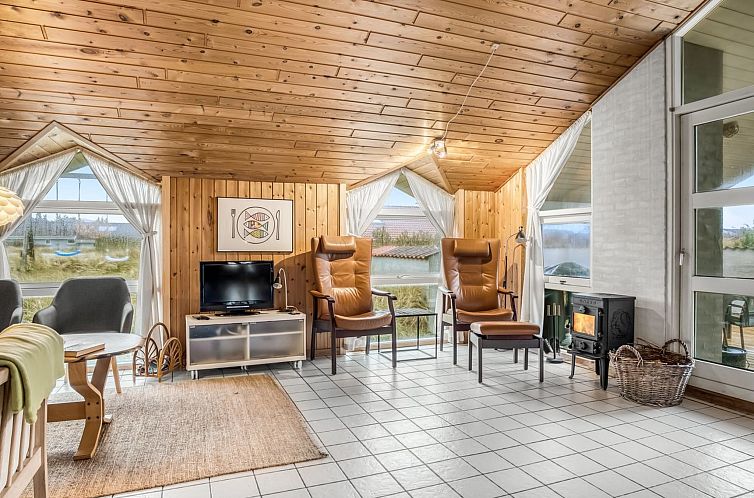 Vakantiehuis "Annemone" - 600m from the sea