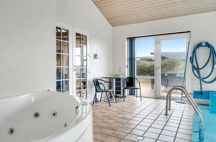 Vakantiehuis "Palli" - 600m from the sea