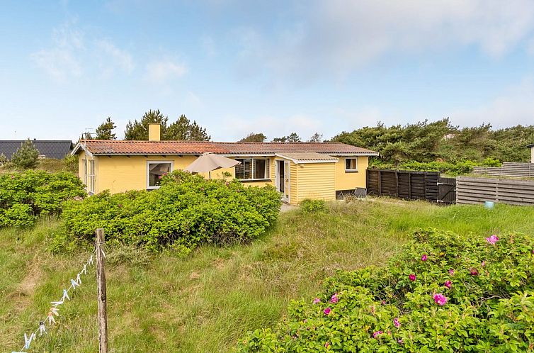 Vakantiehuis "Suki" - 650m from the sea