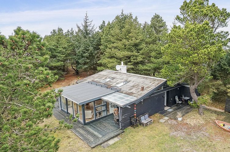 Vakantiehuis "Velika" - 1.2km from the sea