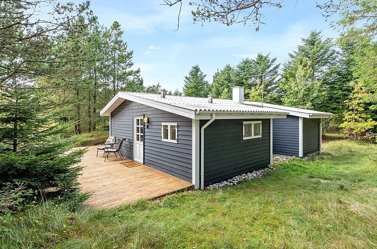 Vakantiehuis "Pilvi" -  from the sea