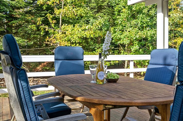 Vakantiehuis "Pilvi" -  from the sea