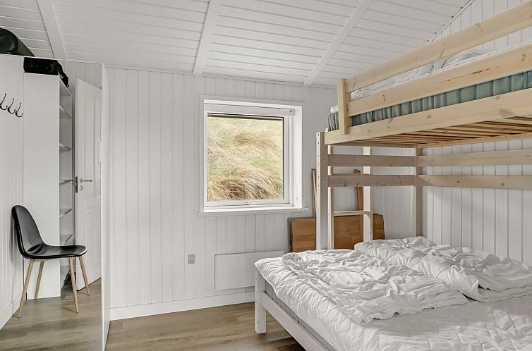 Vakantiehuis "Nimrod" - 70m from the sea