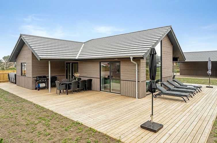 Vakantiehuis "Ylermi" - 600m from the sea