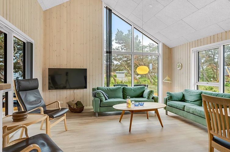 Vakantiehuis "Ylermi" - 600m from the sea
