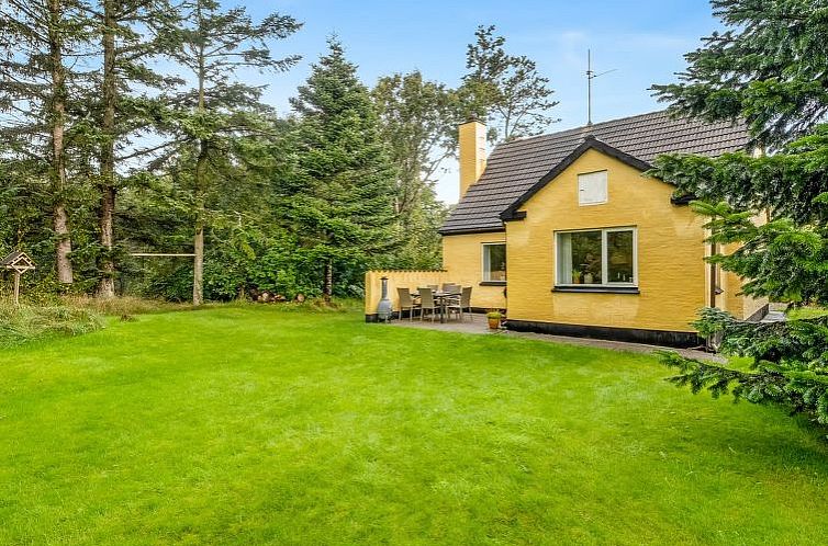 Vakantiehuis "Birtir" - 750m from the sea