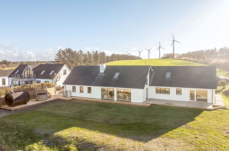 Vakantiehuis "Elida" - 400m from the sea