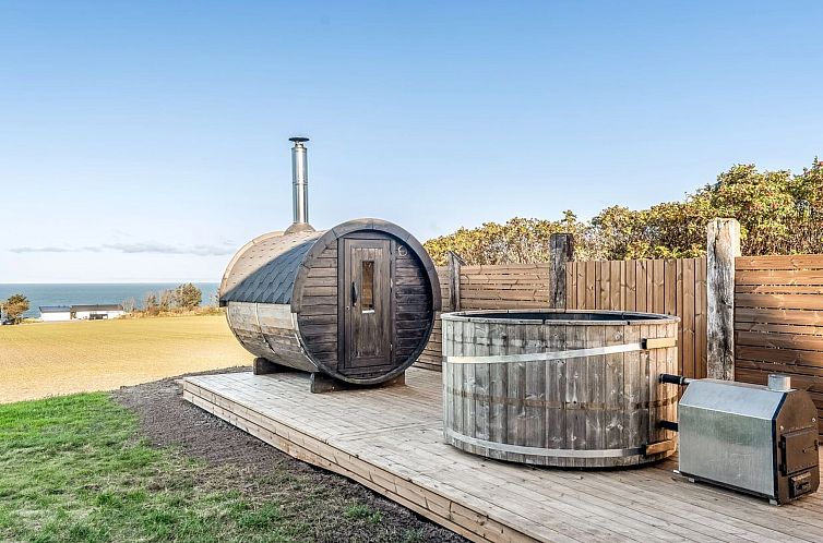 Vakantiehuis "Elida" - 400m from the sea