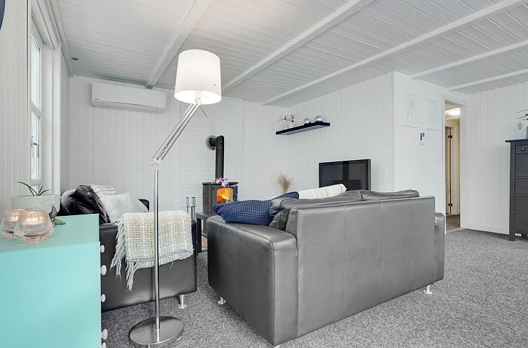 Vakantiehuis "Gunward" - 1.5km from the sea