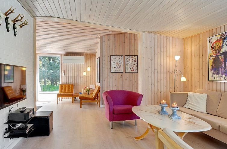 Vakantiehuis "Orvokki" - 125m from the sea