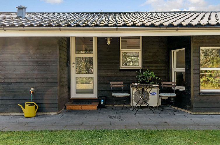 Vakantiehuis "Legolas" - 880m from the sea