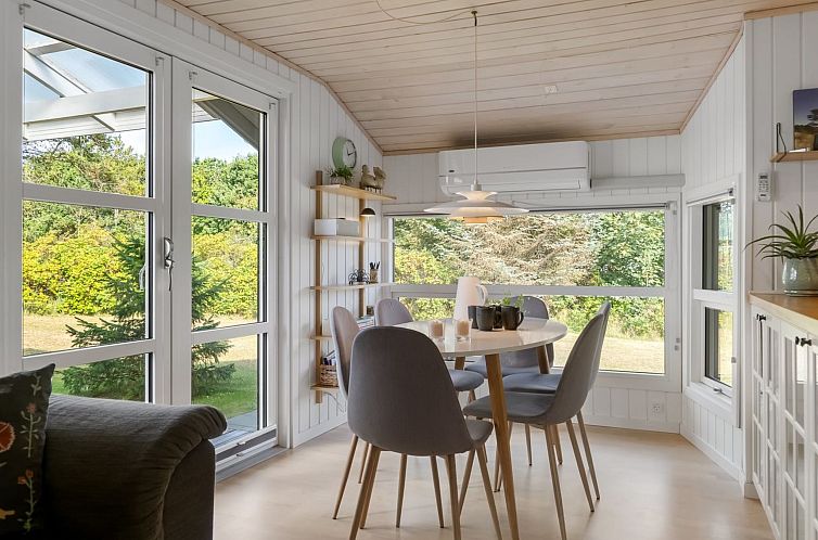 Vakantiehuis "Legolas" - 880m from the sea