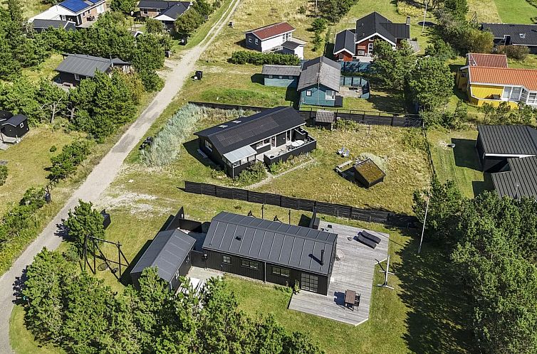 Vakantiehuis "Sheyla" - 150m from the sea