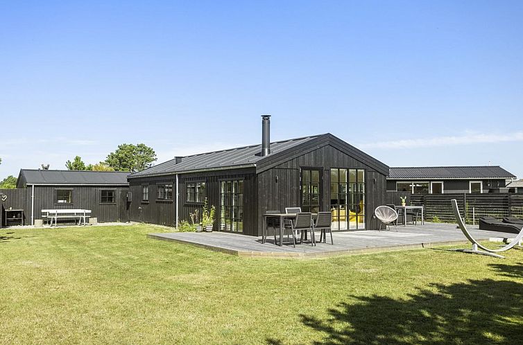 Vakantiehuis "Sheyla" - 150m from the sea