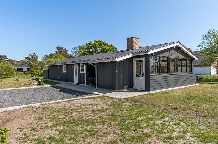 Vakantiehuis "Hylleborg" - 400m from the sea