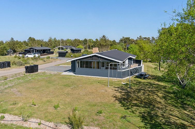 Vakantiehuis "Hylleborg" - 400m from the sea