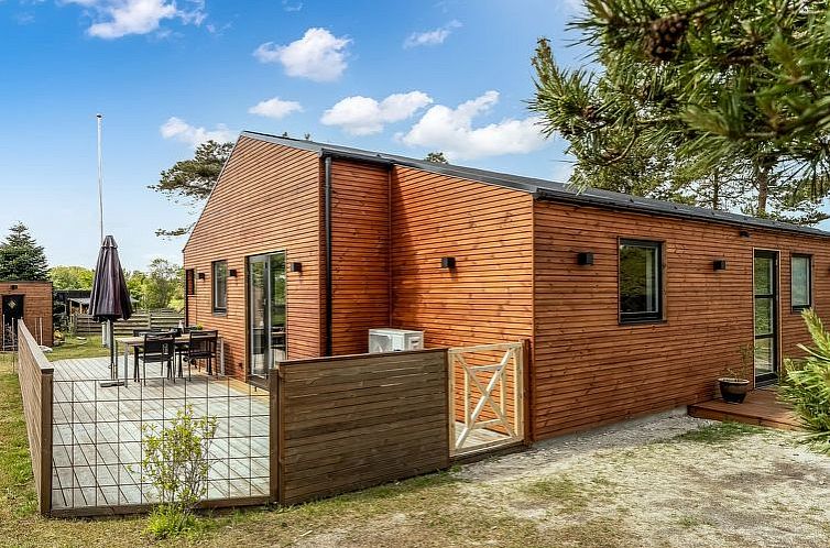 Vakantiehuis "Jerrik" - 200m from the sea