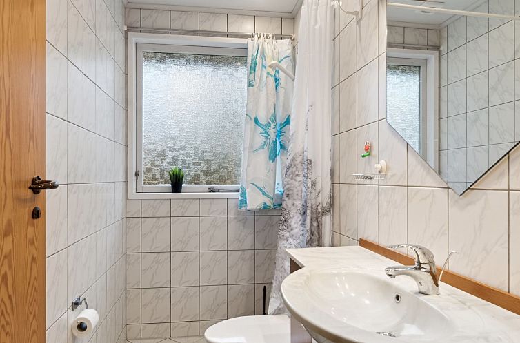 Vakantiehuis "Elsemaria" - 1.3km from the sea