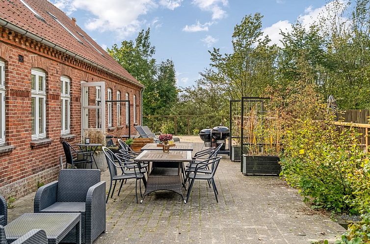 Vakantiehuis "Har" - 1.2km from the sea