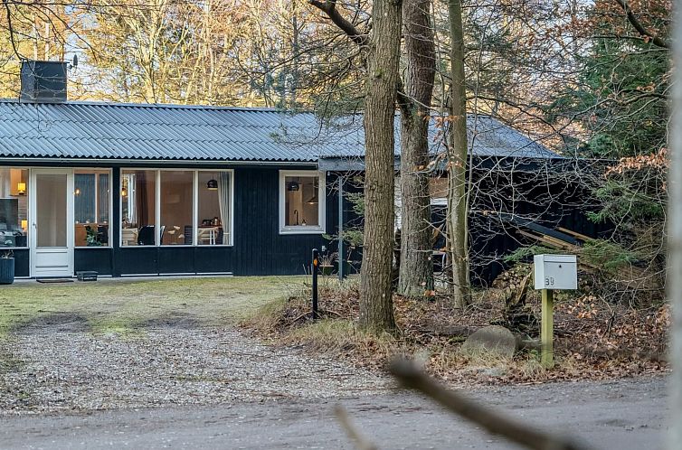 Vakantiehuis "Gunnil" - 400m from the sea