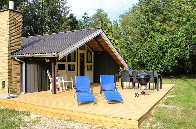 Vakantiehuis "Gunnil" - 400m from the sea