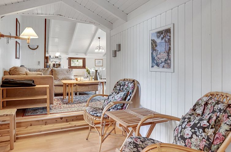 Vakantiehuis "Gunnil" - 400m from the sea