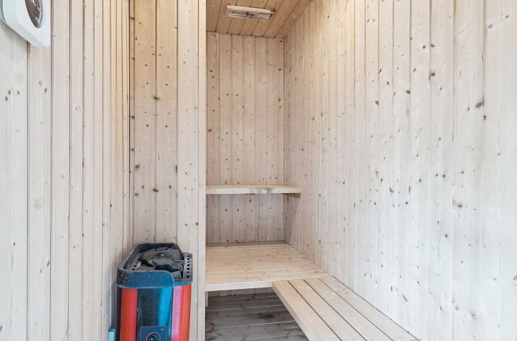 Vakantiehuis "Flaminia" - 350m from the sea