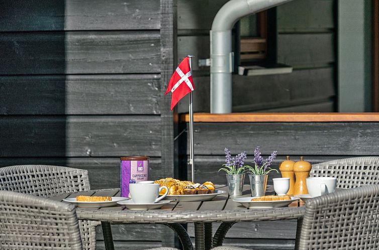 Vakantiehuis "Mourits" - 1.2km from the sea